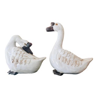 Vintage Wildwood Ceramic Geese in Sepia Cream Crackle Glaze Figurines - A Pair For Sale