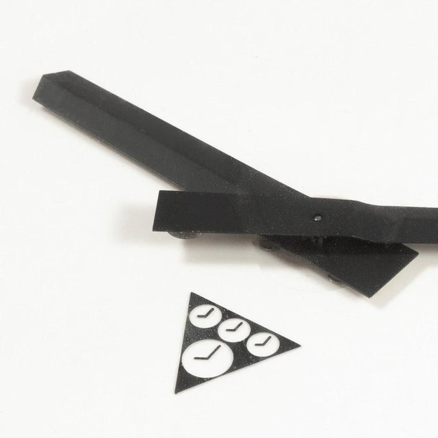 Pragotron PV 274 Clock, 1970s For Sale - Image 3 of 6