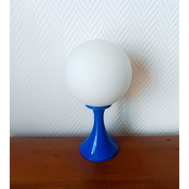 1970s Space Age Table Lamp in Blue and Opaline, 1970 For Sale - Image 5 of 11
