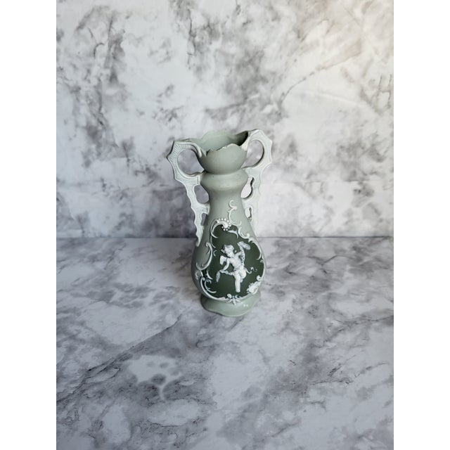 Neoclassical 1950s Wedgwood Jasperware Bisque Vase in High Relief For Sale - Image 3 of 11