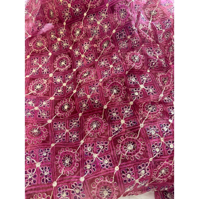 Raspberry Red Vintage Indian Saree Fabric With Silver Threads (Zari) For Sale - Image 8 of 8