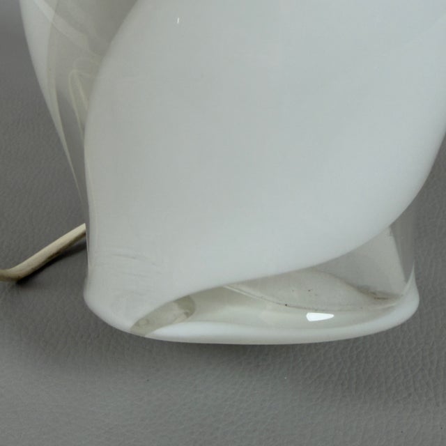 White Modern White Swirl Murano Glass Mushroom Table Lamp from De Majo, 1970s For Sale - Image 8 of 12