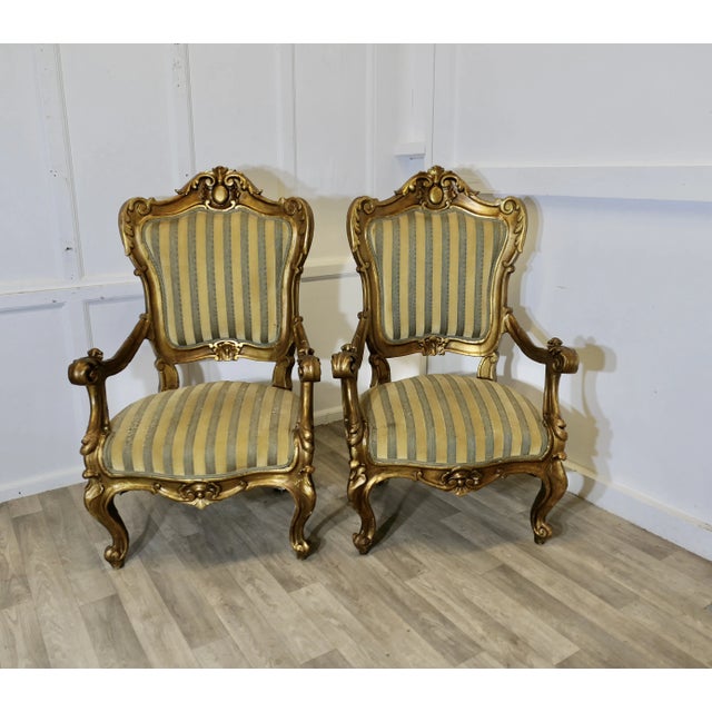 Textile Set of Large Italian Carved Giltwood Armchairs For Sale - Image 7 of 10