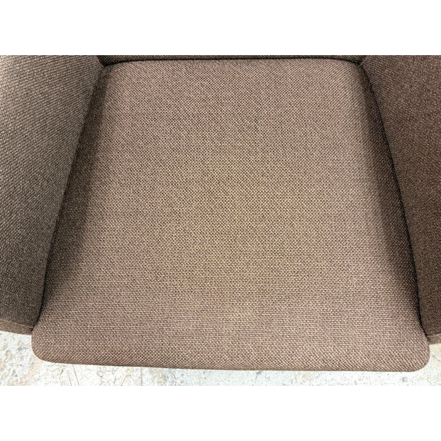 Brown Dellarobbia Regis Swivel Lounge Armchairs, Pair For Sale - Image 8 of 12