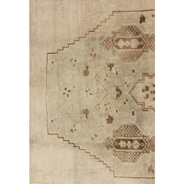 Vintage Turkish Oushak Rug in Soft Beige and Brown With Minimal Geometric Motifs For Sale In Atlanta - Image 6 of 10