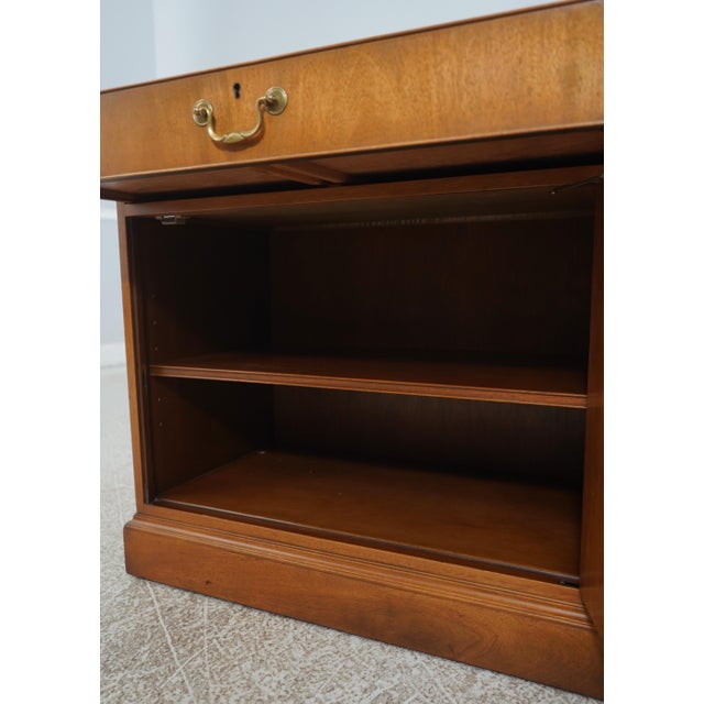 1970s Kittinger Mahogany 1 Drawer Office Cabinet For Sale - Image 5 of 12