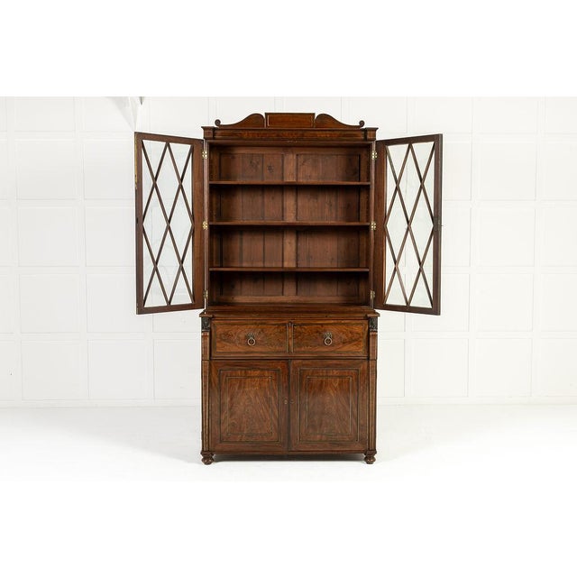 English Regency Bookcase in Mahogany For Sale - Image 4 of 18