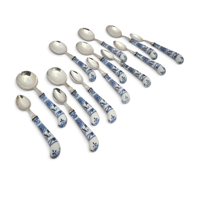Mid-20th Century House of Prill Blue Onion Porcelain Flatware, 49 Pieces For Sale - Image 17 of 18