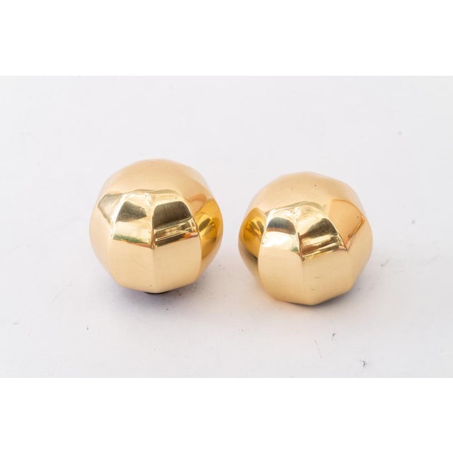 Metal Art Deco Bottle Stoppers in Brass, 1920s, Set of 6 For Sale - Image 7 of 18
