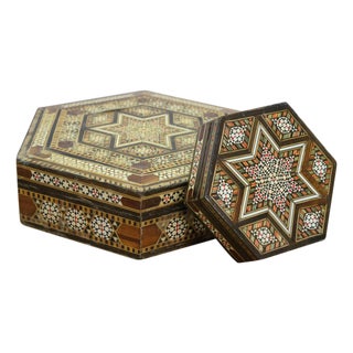 2 VTG Hexagonal Marquetry Mop Mosaic Inlaid Wooden Jewelry Trinket Boxes Pair For Sale