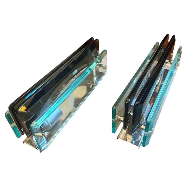 Two 1960s Space Age Heavy Glass Wall Sconces by Lupi Cristal Luxor