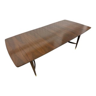 Mid-Century Modern Walnut Dining Table For Sale