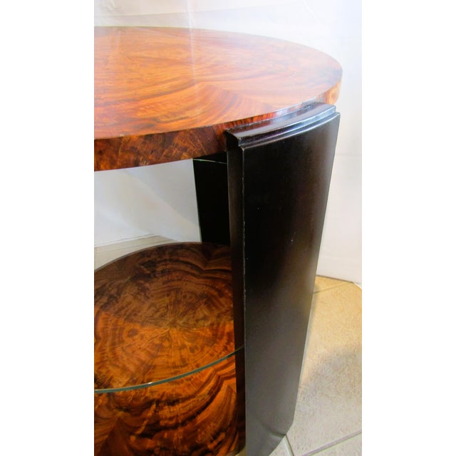 1990s Theodore Alexander Art Deco Style Round Wood and Glass Center / End Table For Sale In Miami - Image 6 of 9