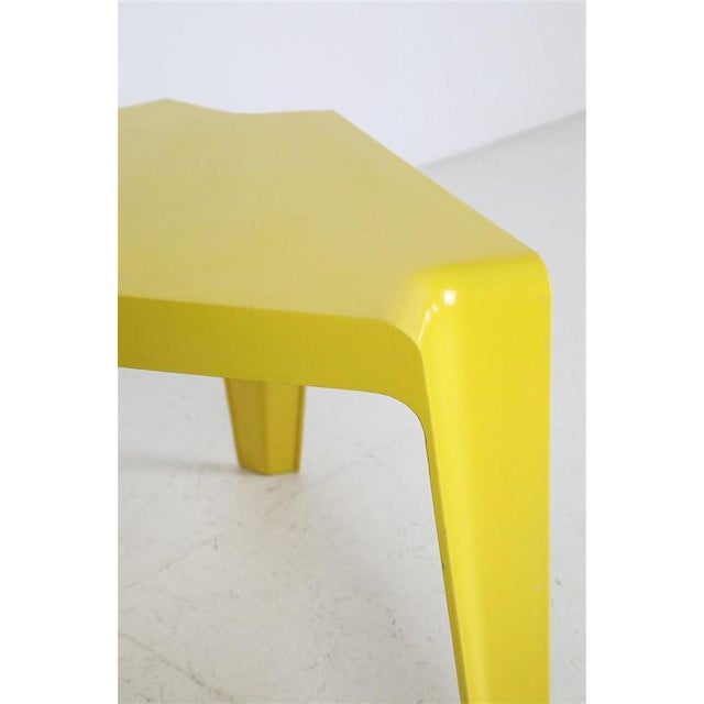 Space Age Yellow Side Table by Helmut Bätzner for Bofinger, GRP, 1973 For Sale - Image 13 of 16