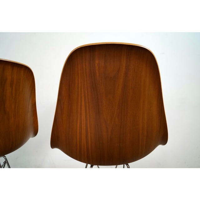 Set of 4 Authentic Herman Miller Eames Walnut Dining Chairs For Sale - Image 11 of 12
