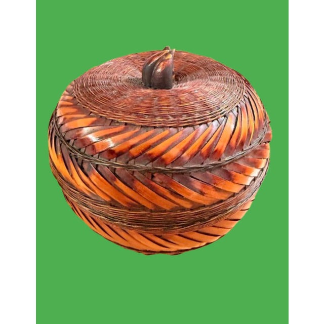Art Deco Pumpkin Woven Wicker Ice Bucket, Circa 1970s For Sale - Image 3 of 10