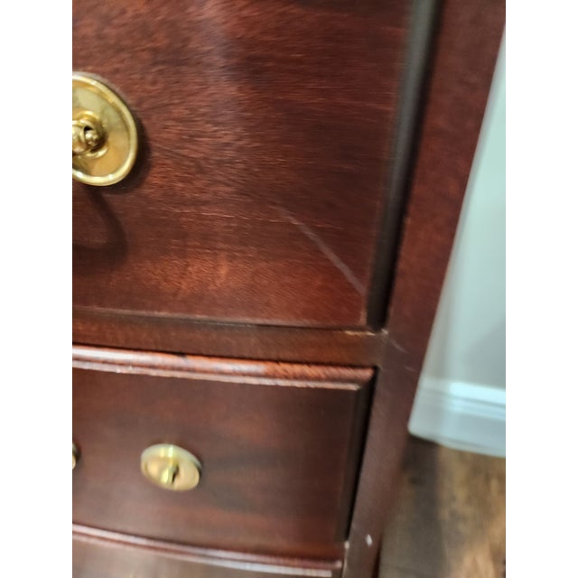 Mahogany or Cherry Chippendale Style Bow Front Bachelors Chest Vintage For Sale In Miami - Image 6 of 6