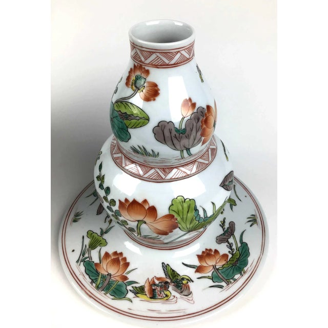 Green Antique Large Chinese Porcelain Vase For Sale - Image 8 of 13