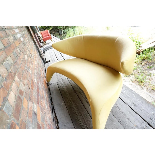 Mid-Century Modern Pop Art Wingback Sofa from Roche Bobois, 1960s For Sale - Image 3 of 13