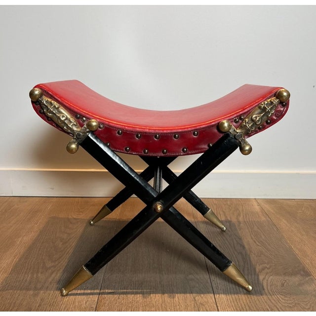 Early 20th Century Neoclassical style Curule stool in red leather and decorated with a crossed sword For Sale - Image 12 of 12