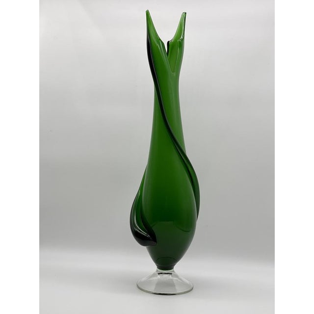 Glass Vintage Green Swirl Torchon Blown Glass Vase attributed to Fratelli Betti, Italy, 1950s For Sale - Image 7 of 7