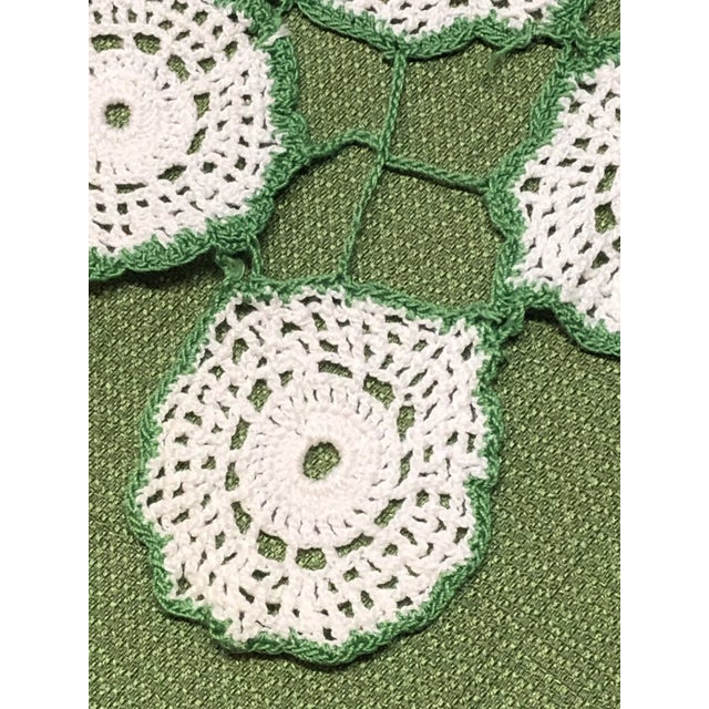 French Provincial Lot 2 Rectangle Green White Doily Vintage Antique Arm Chair Cover Wedding For Sale - Image 3 of 3