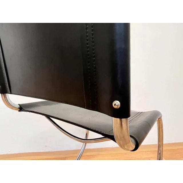 Ludwig Mies van der Rohe Bauhaus Chrome & Leather Chair Mr 10 attributed to Ludwig Mies Van Der Rohe for Thonet, 1980s For Sale - Image 4 of 11