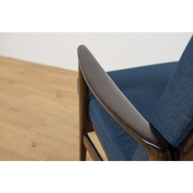 Set of Model 300-139 Chairs from Swarzędz Furniture Factory, 1960s For Sale - Image 17 of 18