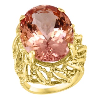 20 Carat Oval Shape Morganite Cocktail Ring 14 Karat Yellow Gold Estate For Sale