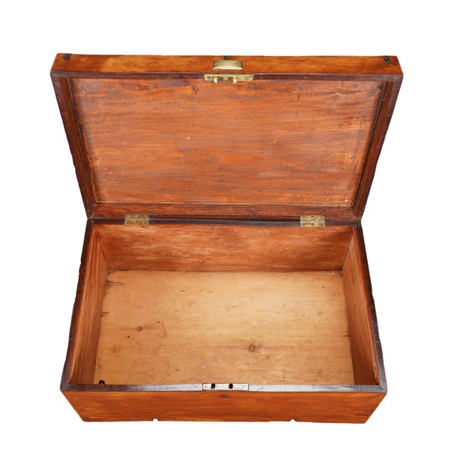 British Mahogany and Brass Officer's Trunk, 1830s For Sale - Image 12 of 15