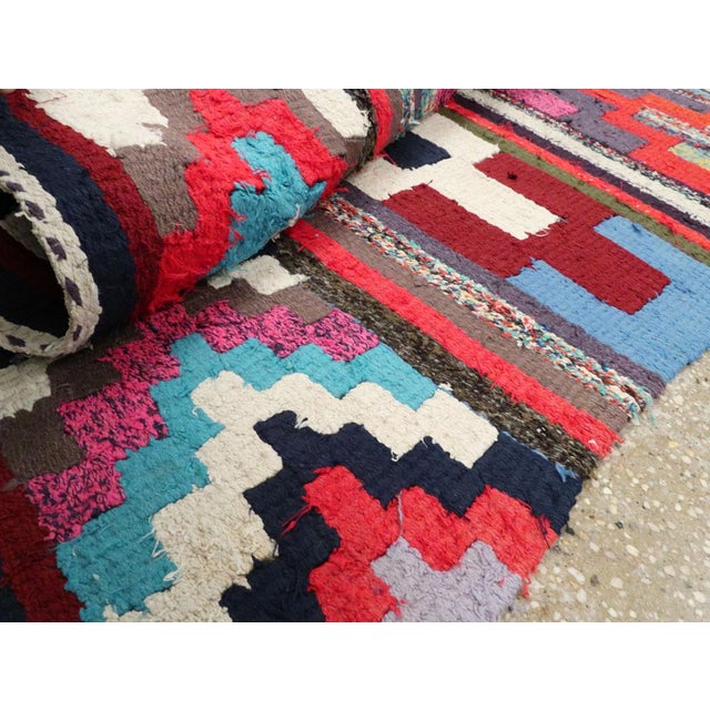 Galerie Shabab Collection Mid-20th Century Persian Flatweave Kilim Rug For Sale - Image 10 of 10