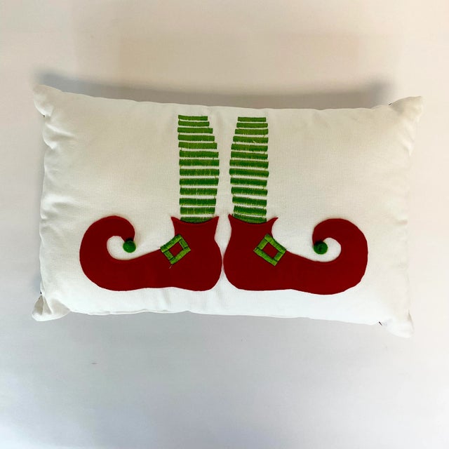 1990s 1990s Vintage Whimsical Boho Americana Christmas Elf Shoes Pillow. For Sale - Image 5 of 8