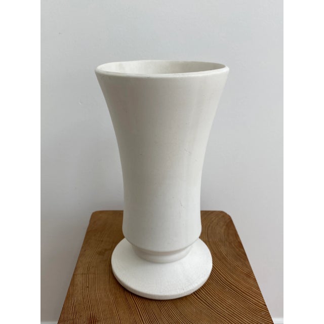 1940’s Modern Matte White Ceramic Vase For Sale - Image 12 of 13