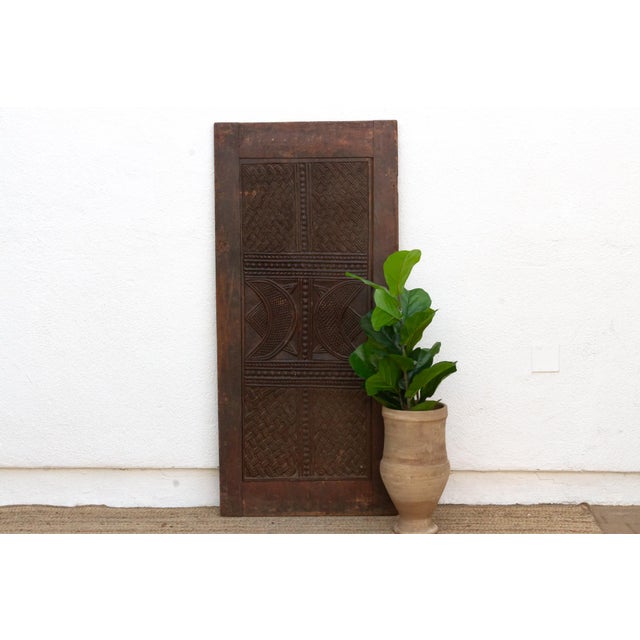 Antique Onwa Moon Medallion Carved Door For Sale In Los Angeles - Image 6 of 6