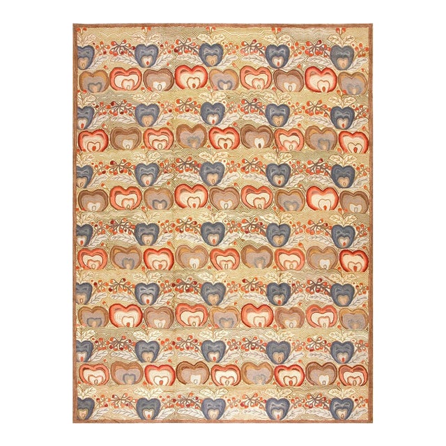 Contemporary American Hooked Rug (10' x 14' - 305x427 ) For Sale