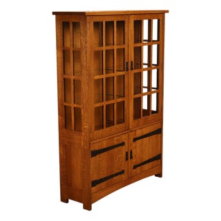 Stickley Mission Collection Oak China Cabinet With Strap Hardware For Sale