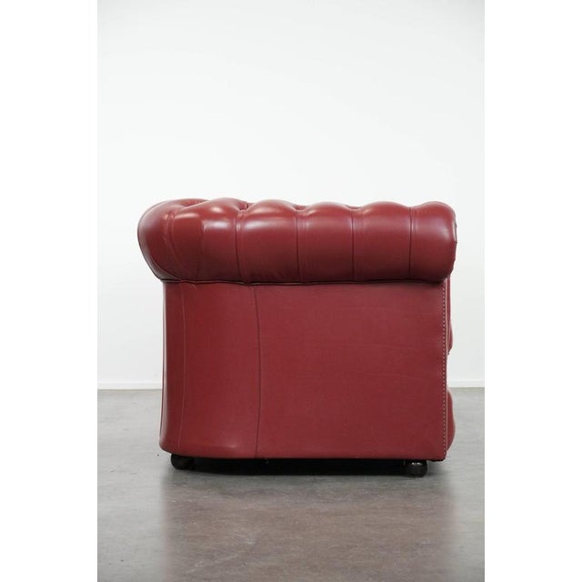 English Chesterfield 2.5 Seater Sofa and Chair in Cowhide Leather, Set of 2 For Sale - Image 3 of 18