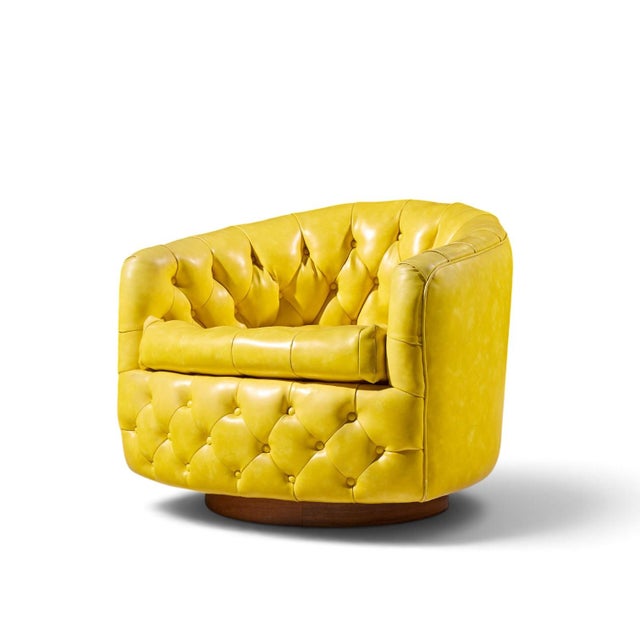Milo Baughman for Thayer Coggin Mid Century Tufted Swivel Lounge Chairs - Pair For Sale In Chicago - Image 6 of 13
