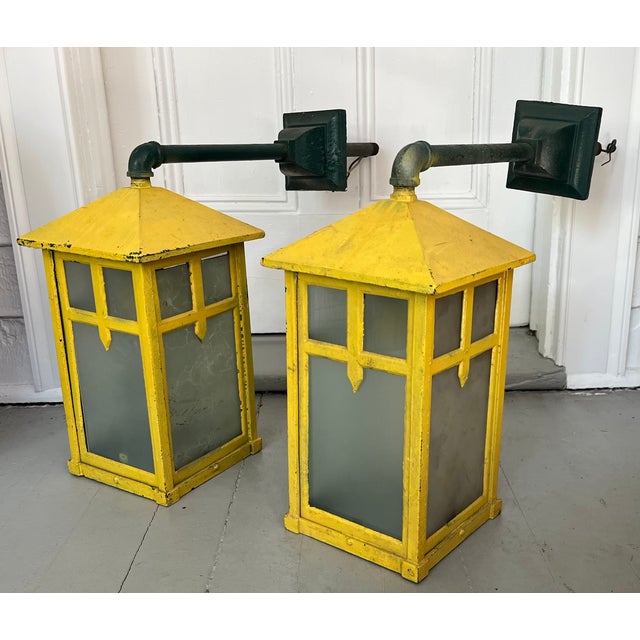 Early 20th Century Antique Early 20th C. Aesthetic Movement Mission or Mackintosh Style Outside Iron Wall Lanterns - A Pair For Sale - Image 5 of 18