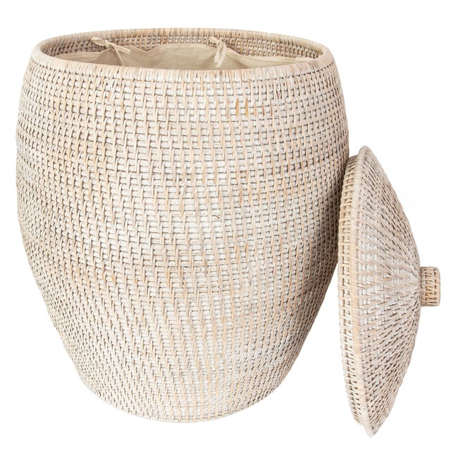 Artifacts Saboga Home Rattan Beehive Laundry Hamper with Liner in White Wash For Sale - Image 4 of 6