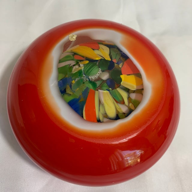 Murano Vintage Faceted Murano Millefiori Double-Overlay Art Glass Paperweight For Sale - Image 4 of 7