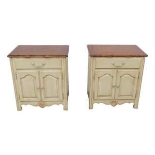 Ethan Allen Two Tone Large Nightstands Bedside End Tables a Pair 6902 For Sale
