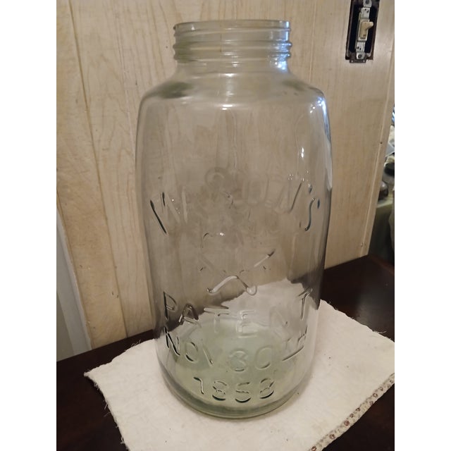 Vintage 5 Gallon Glass Mason’s Jar Eagle Star For Sale - Image 4 of 8