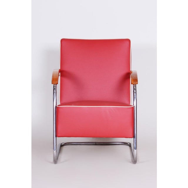 Bauhaus Armchair in Chrome and Leather attributed to Mücke-Melder, Czech, 1930s, in Restored conditions. Designed 1920 to...