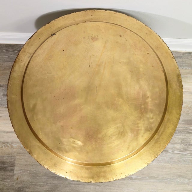 1950s Brass Tray Table · Chinese Export · Folding Spider Leg Base · Mahogany and Brass For Sale - Image 13 of 13