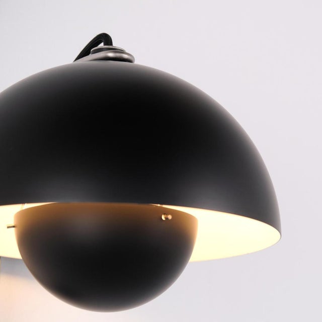 Flowerpot VP8 Wall Lamp in Black by Verner Panton for &Tradition For Sale - Image 9 of 11