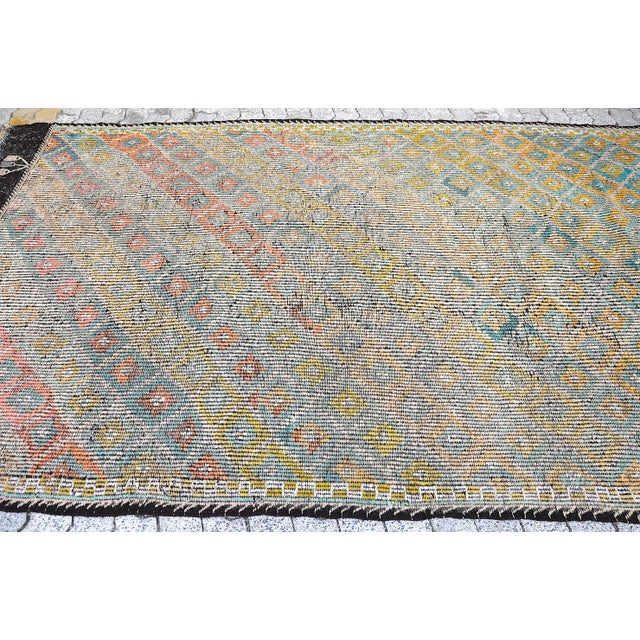 Turquoise 1960s Vintage Anatolian Bohemian Kilim Rug For Sale - Image 8 of 11
