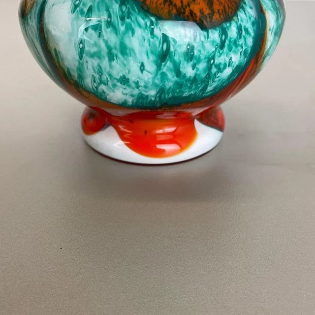 Large Vintage Italian Pop Art Multicolor Opaline Vase, 1970s For Sale - Image 11 of 18