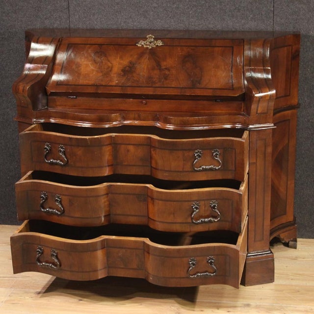 Large Venetian Bureau, 1960s For Sale - Image 4 of 13