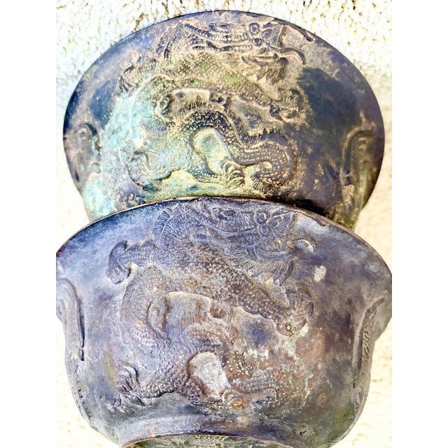 Antique Chinese Pair of Apocryphal Qing Dynasty Bronze Dragon Phoenix Fish Bowls For Sale - Image 10 of 12